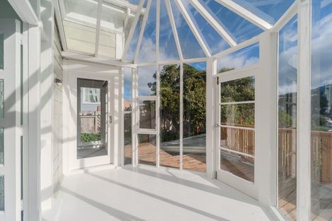Photo of property in 195 Clyde Street, Island Bay, Wellington, 6023
