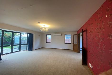 Photo of property in 17 San Rafael Place, Burnside, Christchurch, 8053