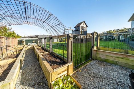 Photo of property in 19 Penryn Drive, Camborne, Porirua, 5026