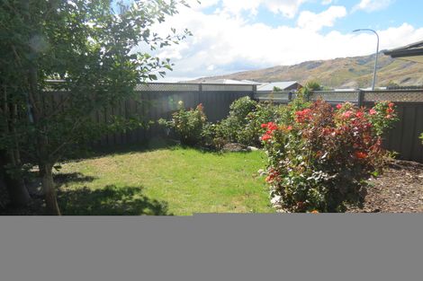 Photo of property in 84 Inniscort Street, Cromwell, 9310