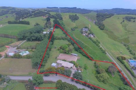Photo of property in 280 Inland Road, Helensville, 0875