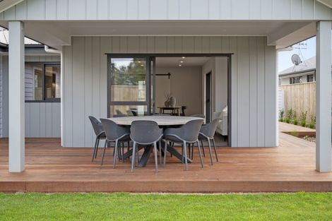 Photo of property in 114 Churcher Street, Maewa, Feilding, 4702