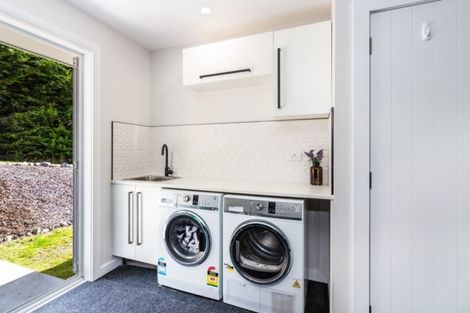 Photo of property in 65 Dalmore Way, Acacia Bay, Taupo, 3385