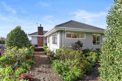 Photo of property in 6 Greenhill Crescent, Pakuranga, Auckland, 2010