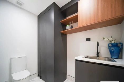 Photo of property in 8/6b William Roberts Road, Pakuranga, Auckland, 2010