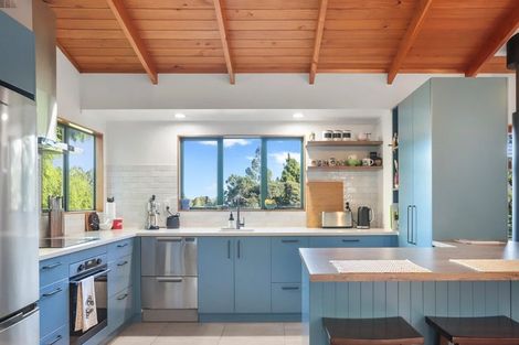 Photo of property in 478 Huia Road, Laingholm, Auckland, 0604