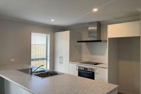 Photo of property in 4 Pip Lane, Belfast, Christchurch, 8051