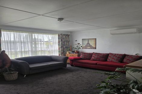 Photo of property in 1b Farnworth Avenue, Holdens Bay, Rotorua, 3010