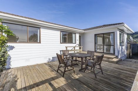 Photo of property in 29a Cecil Road, Tawa, Wellington, 5028