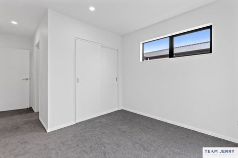 Photo of property in 49 Whare Kauri Road, Papakura, 2110