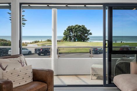 Photo of property in 1/156 Marine Parade, Mount Maunganui, 3116