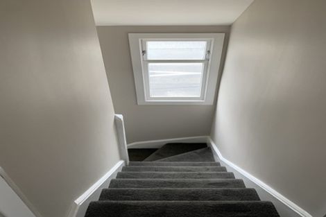 Photo of property in 122 Rongotai Road, Kilbirnie, Wellington, 6022