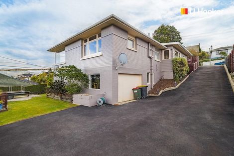 Photo of property in 31 Waldron Crescent, Green Island, Dunedin, 9018