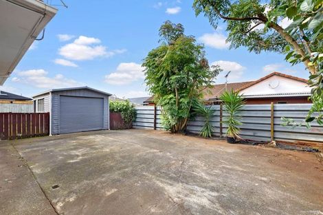 Photo of property in 1/108a Carruth Road, Papatoetoe, Auckland, 2025