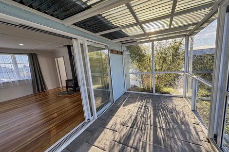 Photo of property in 240 Cornfoot Street, Castlecliff, Whanganui, 4501