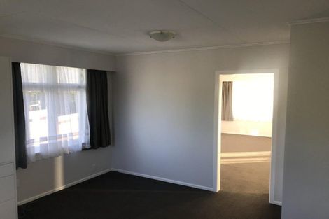 Photo of property in 1 Oaklea Avenue, Marton, 4710