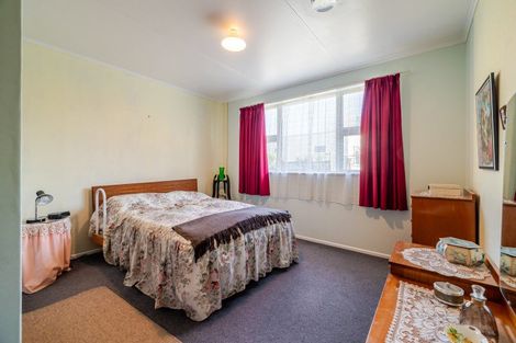 Photo of property in 17b Cambridge Street, Pahiatua, 4910