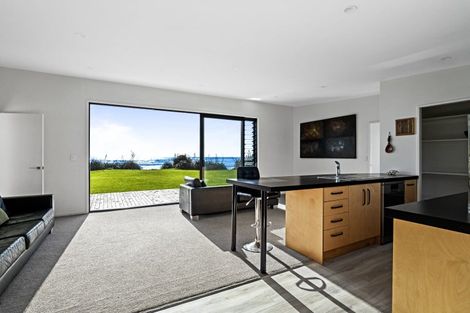 Photo of property in 317 Porikapa Road, Warea, New Plymouth, 4381