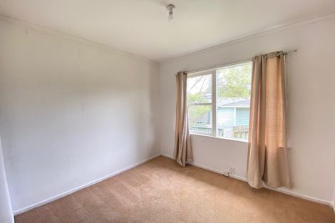 Photo of property in 36 Woodside Avenue, Northcote, Auckland, 0627