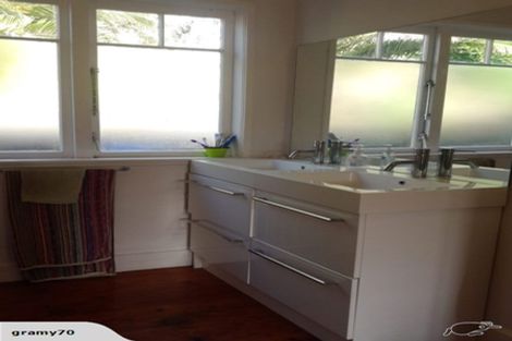 Photo of property in 10a Manapau Street, Meadowbank, Auckland, 1072