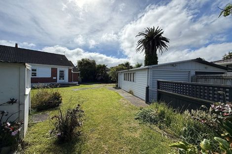 Photo of property in 79 Hall Crescent, Epuni, Lower Hutt, 5011