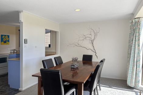 Photo of property in 13 Benmore Place, Omarama, 9412