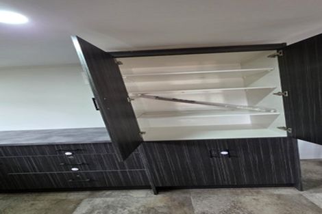 Photo of property in 17 Dewhurst Place, Favona, Auckland, 2024