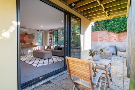 Photo of property in 27 Erin Street, Roslyn, Dunedin, 9010