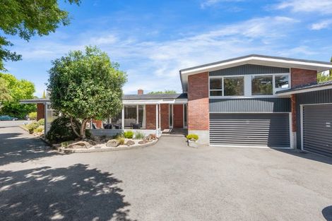 Photo of property in 1/27 Tuirau Place, Ilam, Christchurch, 8041