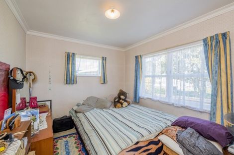 Photo of property in 16 Marsden Street, Levin, 5510