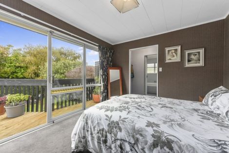 Photo of property in 24 Kurth Crescent, Silverstream, Upper Hutt, 5019