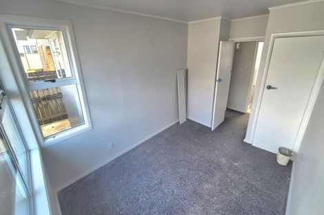 Photo of property in 20 Farnborough Crescent, Mangere, Auckland, 2022