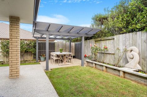 Photo of property in 20 Kokihi Lane, Snells Beach, 0920