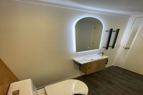 Photo of property in 58 Wirihana Road, Titirangi, Auckland, 0604