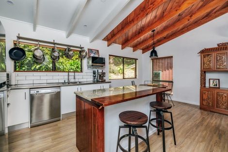 Photo of property in 32 Amokura Drive, Kerikeri, 0230