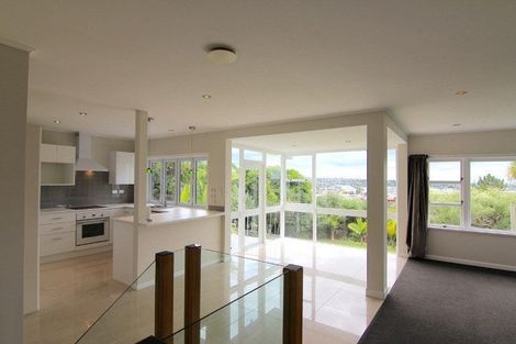 Photo of property in 17 Beatrice Avenue, Hillcrest, Auckland, 0627