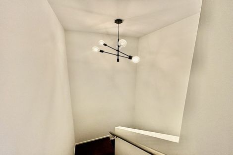 Photo of property in 18 Korokio Lane, Henderson, Auckland, 0612