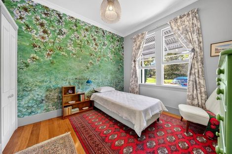 Photo of property in 14 Campbell Drive, Martinborough, 5711