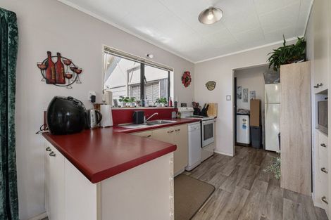Photo of property in 13 Gray Street, Katikati, 3129