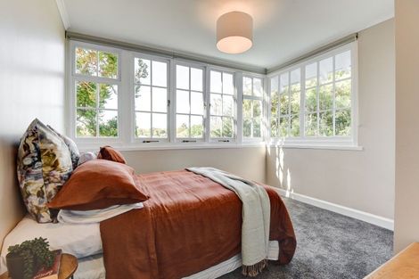 Photo of property in 3 Brassey Road, Saint Johns Hill, Whanganui, 4500