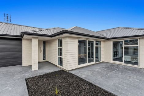 Photo of property in 10 Karanema Place, Coastlands, Whakatane, 3120