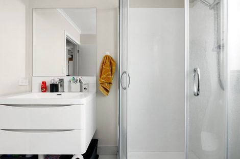 Photo of property in 1/9 Matipo Crescent, Pukete, Hamilton, 3200