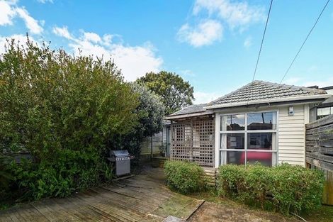 Photo of property in 5 Pitau Road, Mount Maunganui, 3116