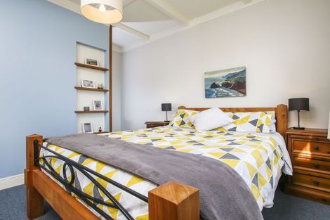 Photo of property in 2/3 Copley Street, New Lynn, Auckland, 0600