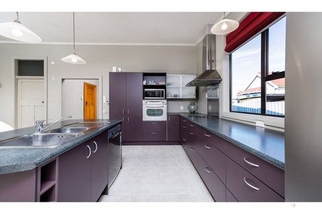 Photo of property in 12 Harris Street, Waimate, 7924