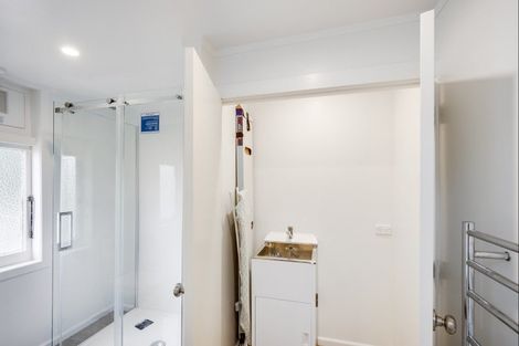 Photo of property in 1 Cathedral Lane, Napier South, Napier, 4110