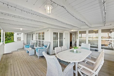 Photo of property in 56 Parkhill Road, Mellons Bay, Auckland, 2014