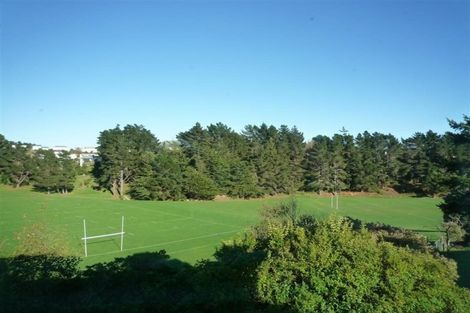 Photo of property in 33 Castor Crescent, Cannons Creek, Porirua, 5024