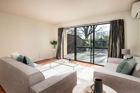 Photo of property in 2/17 Devon Street, Sydenham, Christchurch, 8023