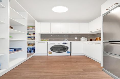 Photo of property in 45 Marendellas Drive, Bucklands Beach, Auckland, 2014